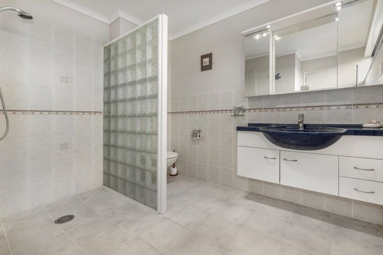 Photo of property in 39 Bristol Street, Levin, 5510