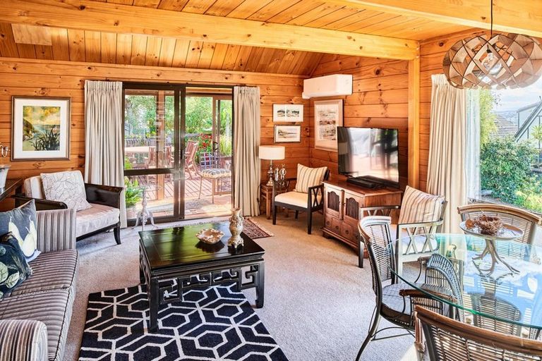 Photo of property in 41 Leeward Drive, Whitby, Porirua, 5024