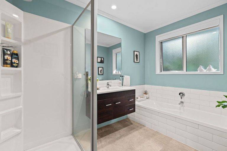 Photo of property in 7 Hewson Lane, Greytown, 5712