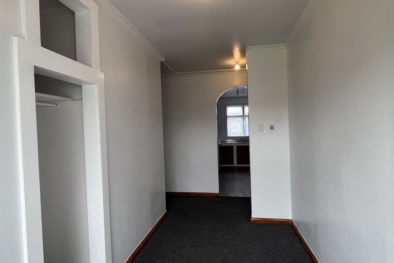 Photo of property in 76 Pitama Road, Awapuni, Palmerston North, 4412