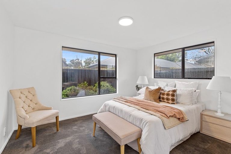 Photo of property in 14 Innisfree Place, Northwood, Christchurch, 8051