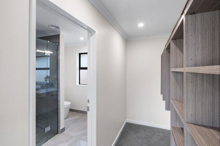 Photo of property in 6 Feather Place, Rolleston, 7615