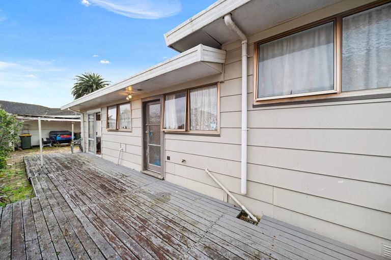 Photo of property in 40 Mckinstry Avenue, Mangere East, Auckland, 2024