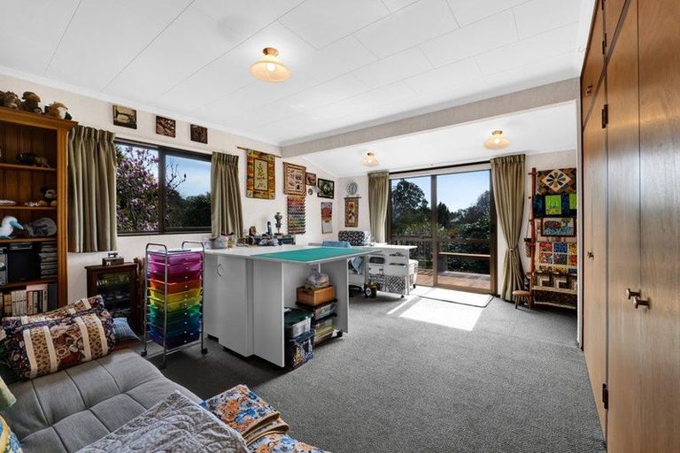 Photo of property in 18 Onaero Beach Road, Onaero, Waitara, 4383