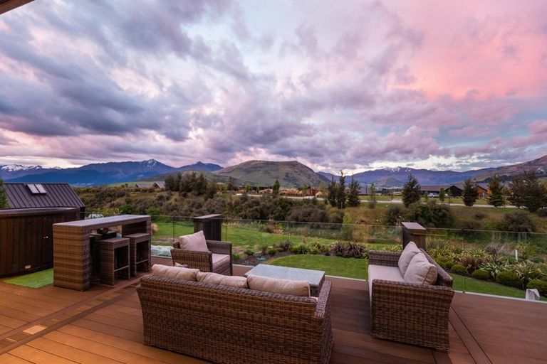 Photo of property in 12 Orford Drive, Jacks Point, Queenstown, 9371