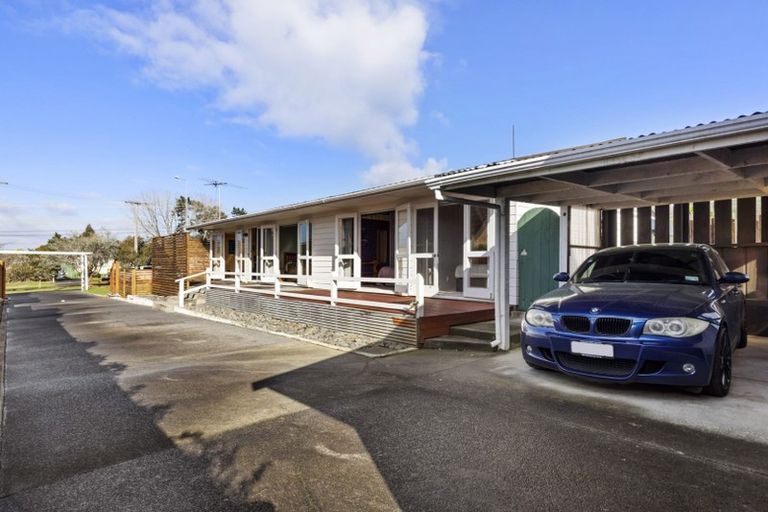 Photo of property in 364 Main Road, Huapai, Kumeu, 0810