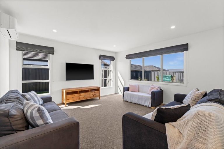 Photo of property in 20 Dinneen Close, Frimley, Hastings, 4120