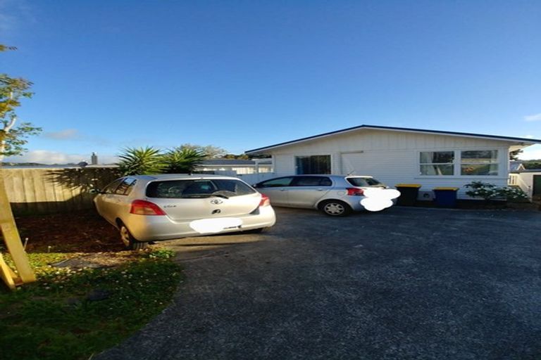 Photo of property in 89 Lauderdale Road, Birkdale, Auckland, 0626
