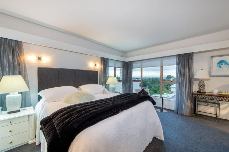 Photo of property in 6/4b The Promenade, Takapuna, Auckland, 0622