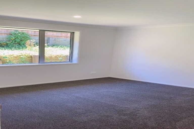 Photo of property in 16 Goh Place, Manurewa, Auckland, 2105