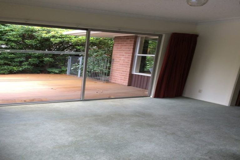 Photo of property in 5 Ilkley Place, Ilam, Christchurch, 8041