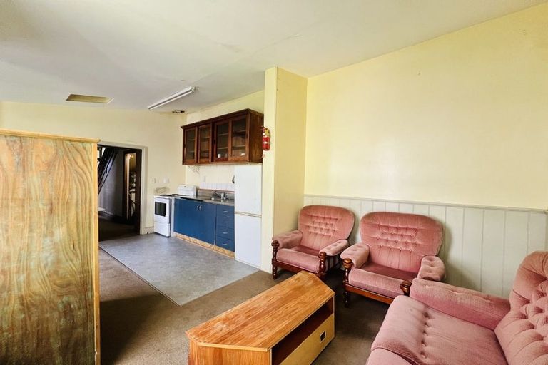 Photo of property in 1 Howe Street, North Dunedin, Dunedin, 9016