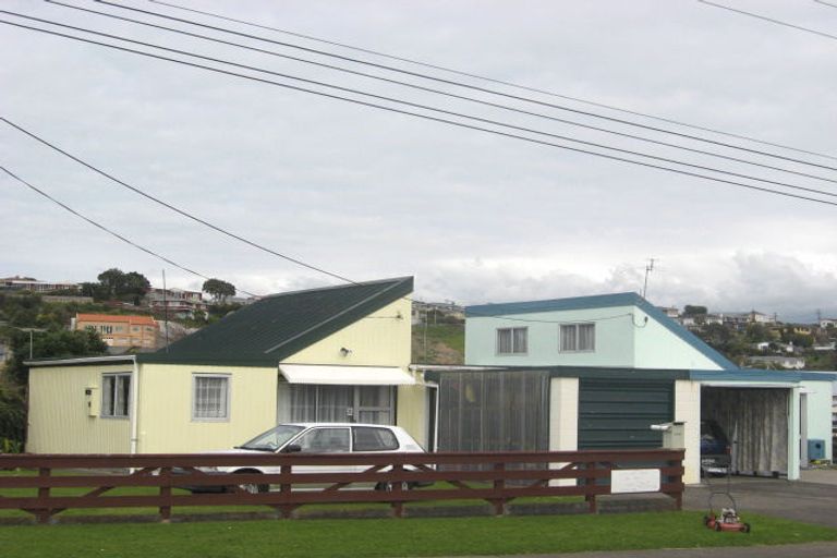 Photo of property in 83a Ngamotu Road, Spotswood, New Plymouth, 4310