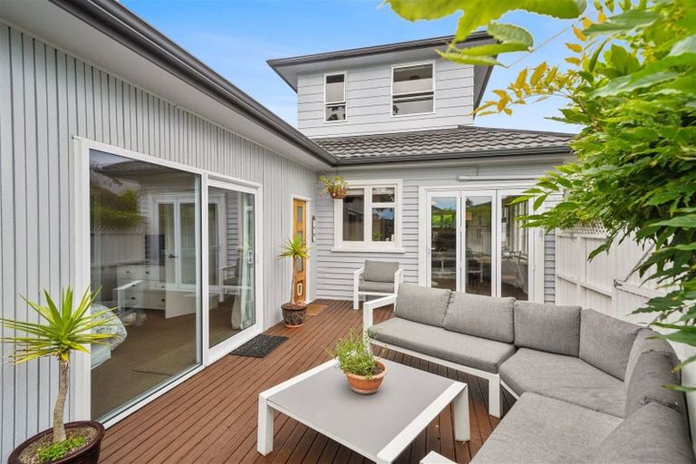 Photo of property in 10 Garnett Avenue, Spreydon, Christchurch, 8024