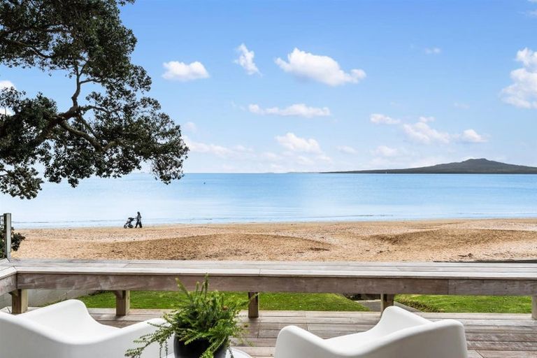 Photo of property in 1/11 William Street, Takapuna, Auckland, 0622