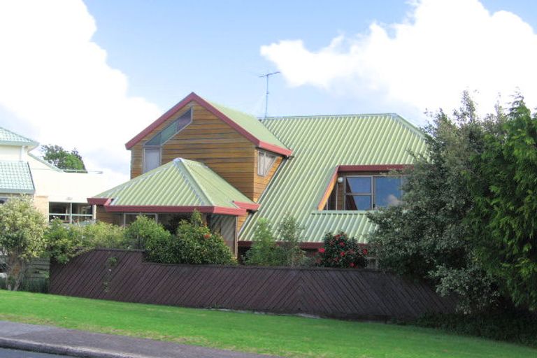 Photo of property in 57 Marellen Drive, Red Beach, 0932