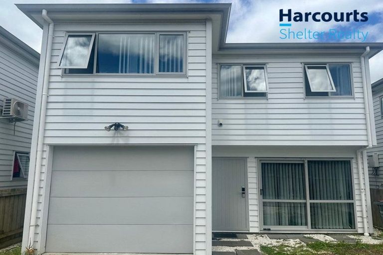 Photo of property in 271b Te Atatu Road, Te Atatu South, Auckland, 0610