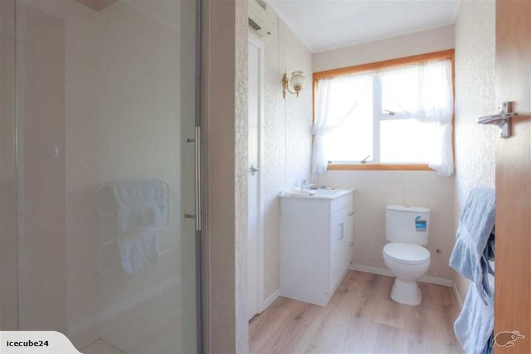 Photo of property in 171 Broderick Road, Johnsonville, Wellington, 6037