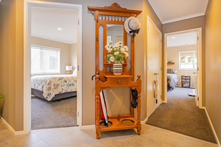 Photo of property in 80 Kupe Drive, Whitianga, 3510