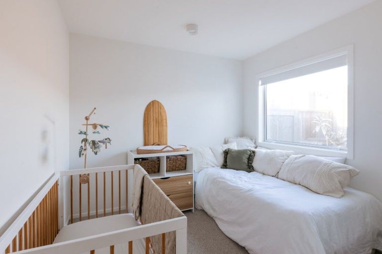 Photo of property in 2 Julie Lane, Papamoa, 3118