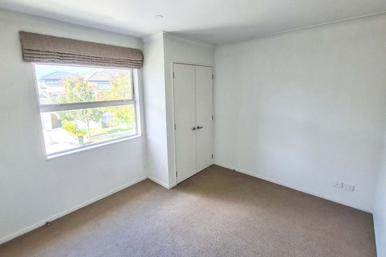 Photo of property in 5 Mccathie Drive, Flat Bush, Auckland, 2019