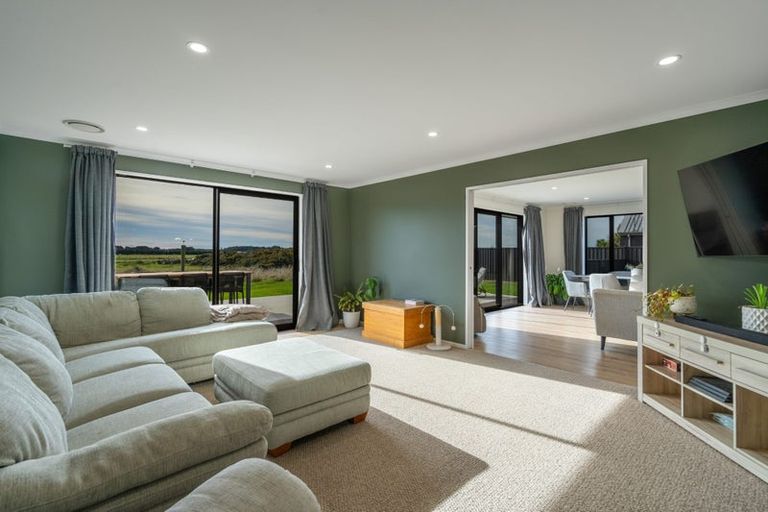 Photo of property in 28 Lindsay Way, Grasmere, Invercargill, 9810