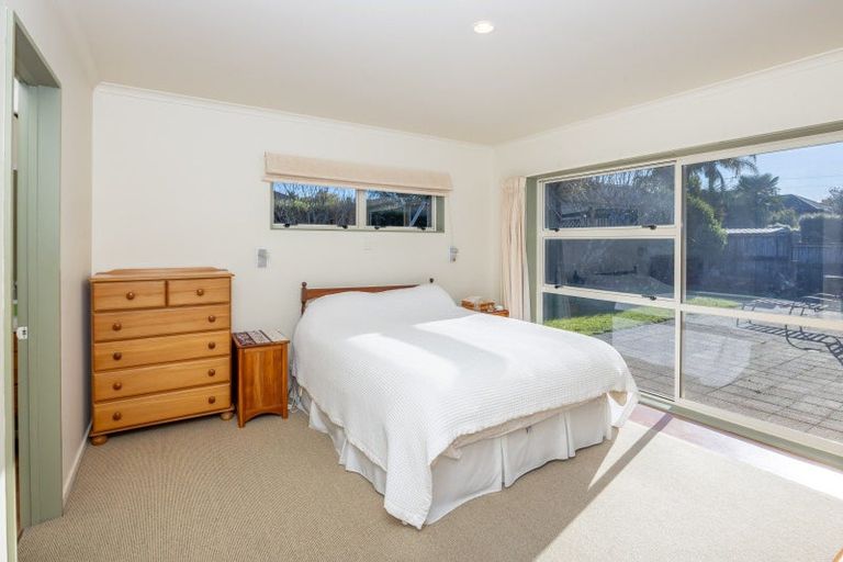 Photo of property in 15 Roderick Place, Rototuna, Hamilton, 3210
