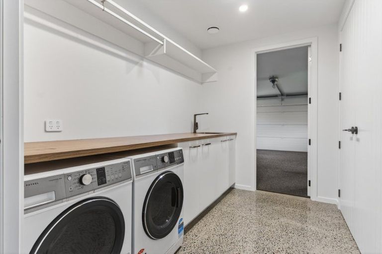 Photo of property in 10 Lakeview Lane, Mangawhai, 0573