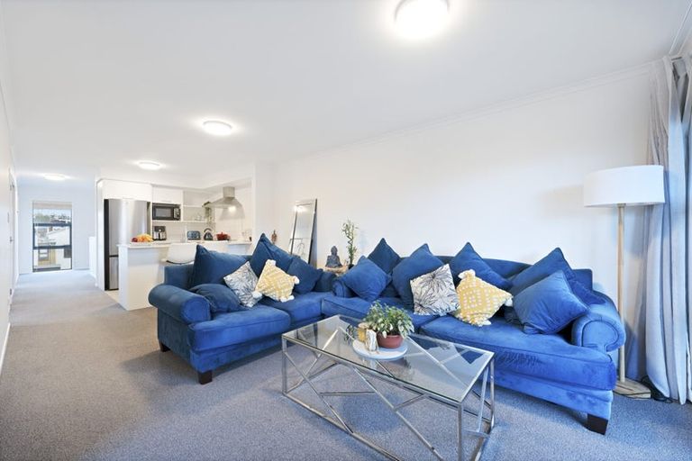 Photo of property in 51 Kauri Amber Road, Westgate, Auckland, 0614