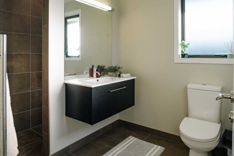 Photo of property in 23 Tiaki Way, Cambridge, 3434