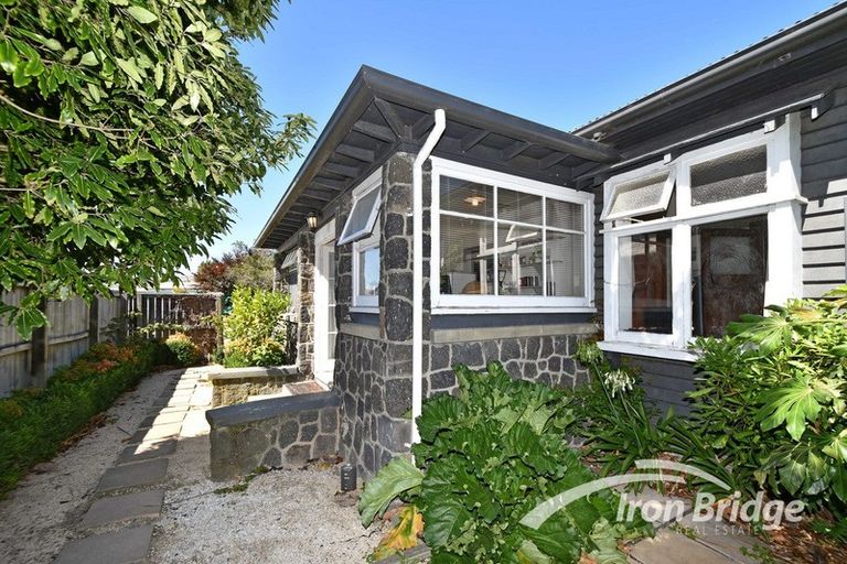 Photo of property in 30 Taramea Place, Addington, Christchurch, 8024