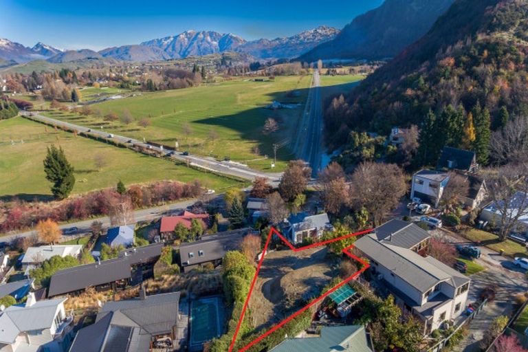 Photo of property in 7 Derby Street, Arrowtown, 9302