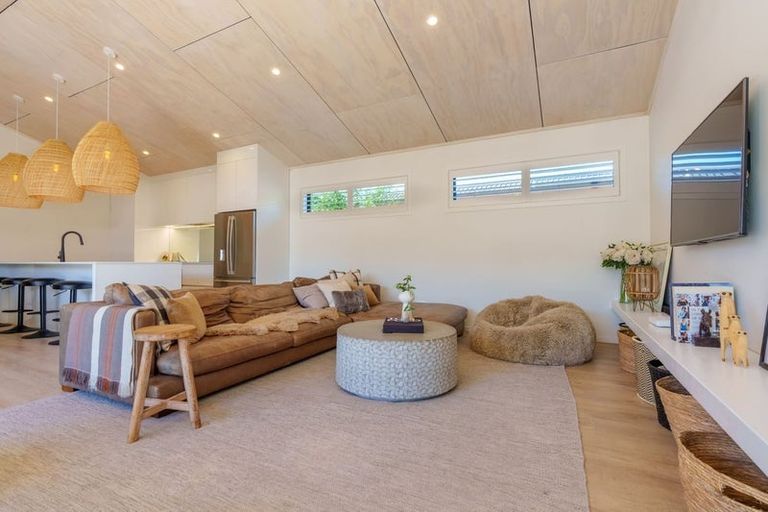 Photo of property in 4 Glen Dene Crescent, Wanaka, 9305