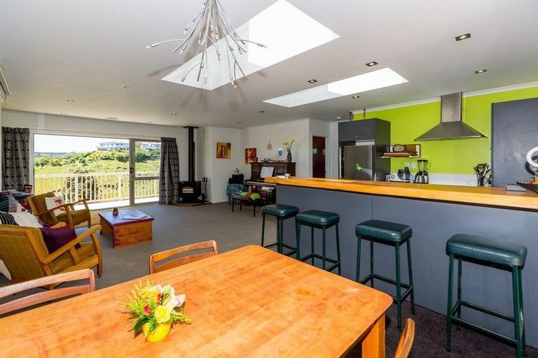 Photo of property in 7 Harriet Place, Spotswood, New Plymouth, 4310