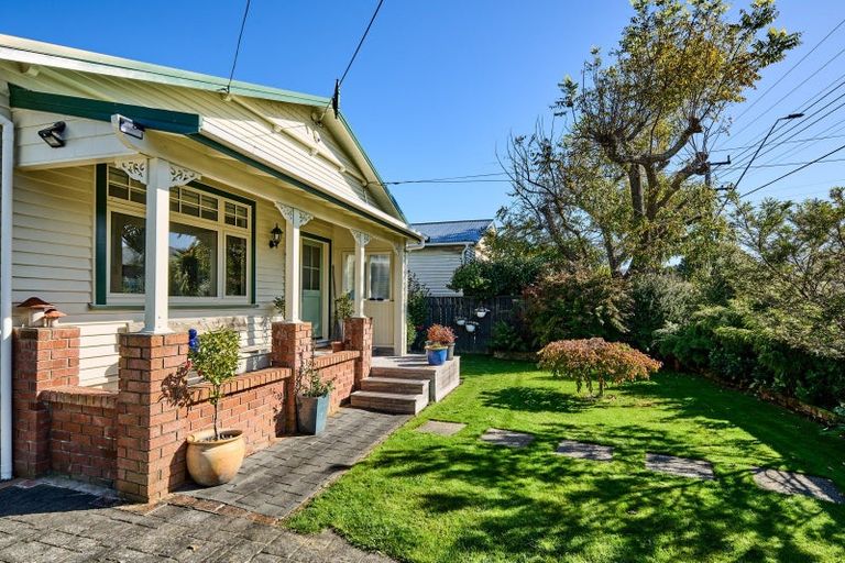 Photo of property in 160 Knights Road, Hutt Central, Lower Hutt, 5011