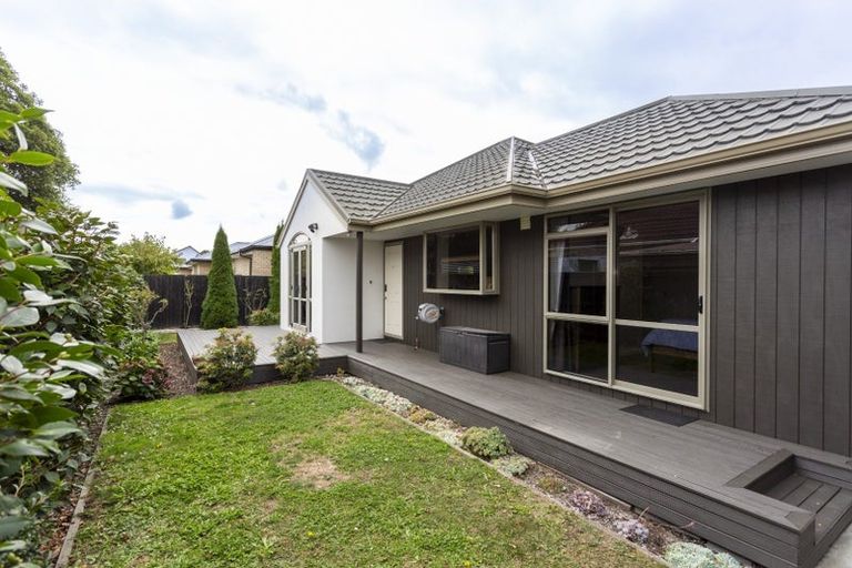 Photo of property in 48 Surrey Street, Linwood, Christchurch, 8062