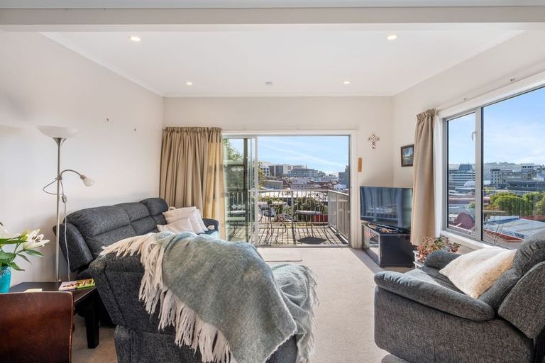 Photo of property in 66j Maclaggan Street, Dunedin Central, Dunedin, 9016