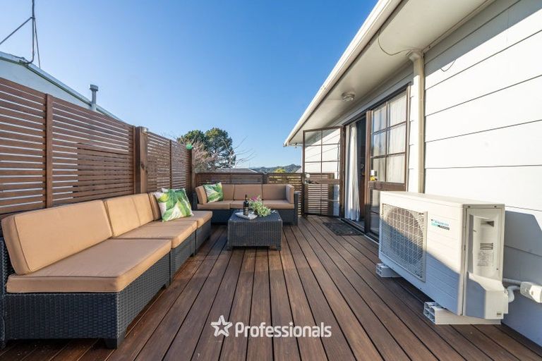 Photo of property in 33 Fenchurch Grove, Stokes Valley, Lower Hutt, 5019