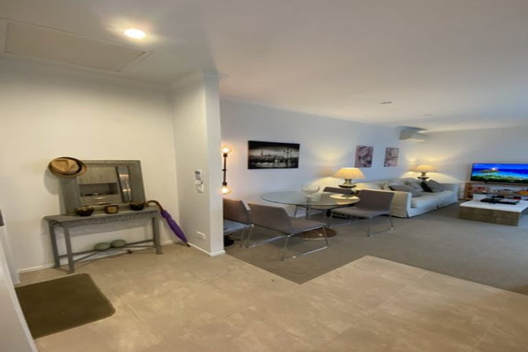 Photo of property in 2 Grey Warbler Road, Hobsonville, Auckland, 0616