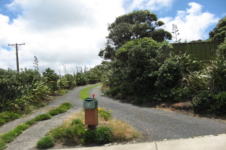 Photo of property in 54 Waitea Road, Muriwai, Waimauku, 0881