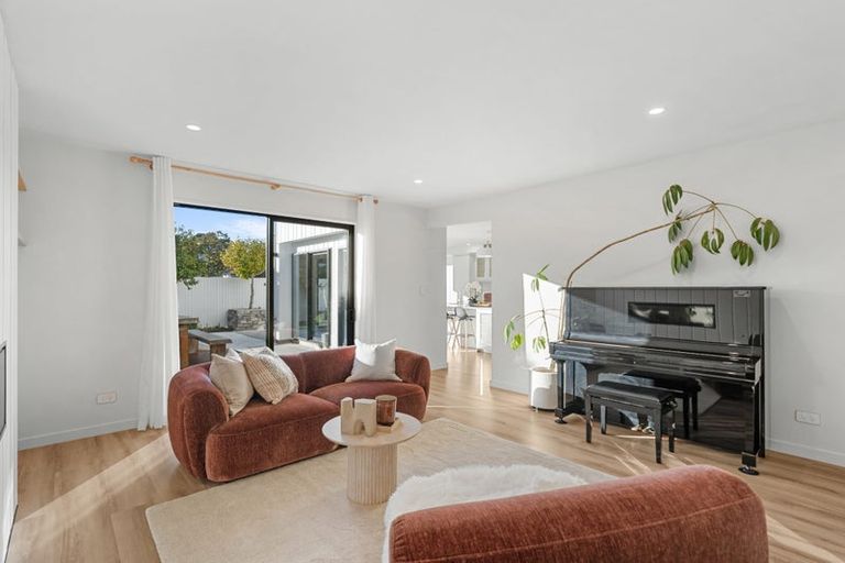 Photo of property in 103 Hinau Street, Riccarton, Christchurch, 8041