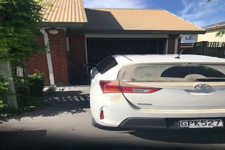 Photo of property in 54 Hills Road, Edgeware, Christchurch, 8013