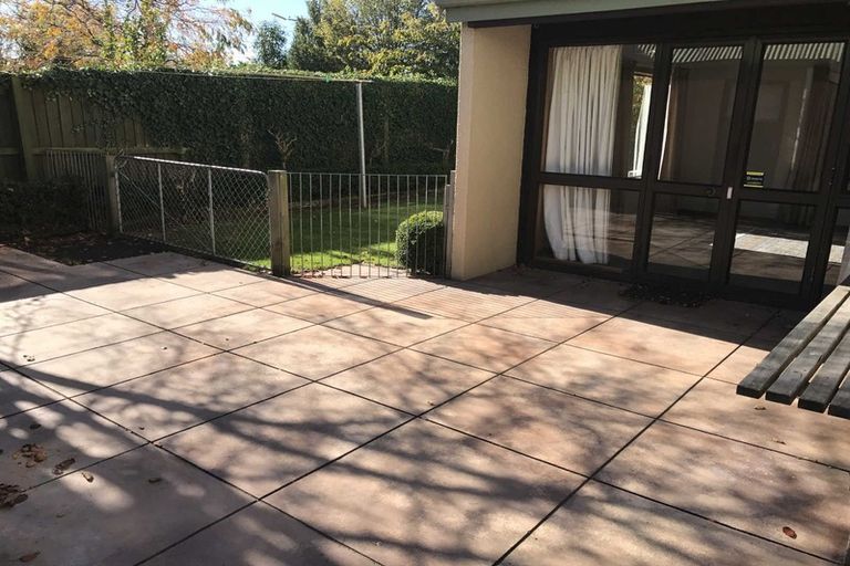 Photo of property in 1/125 Champion Street, Edgeware, Christchurch, 8013