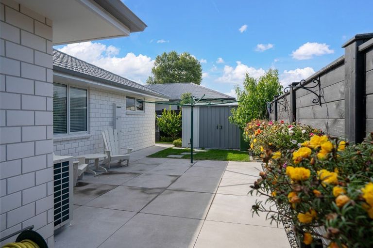 Photo of property in 44 Rose Leigh Drive, Cambridge, 3434