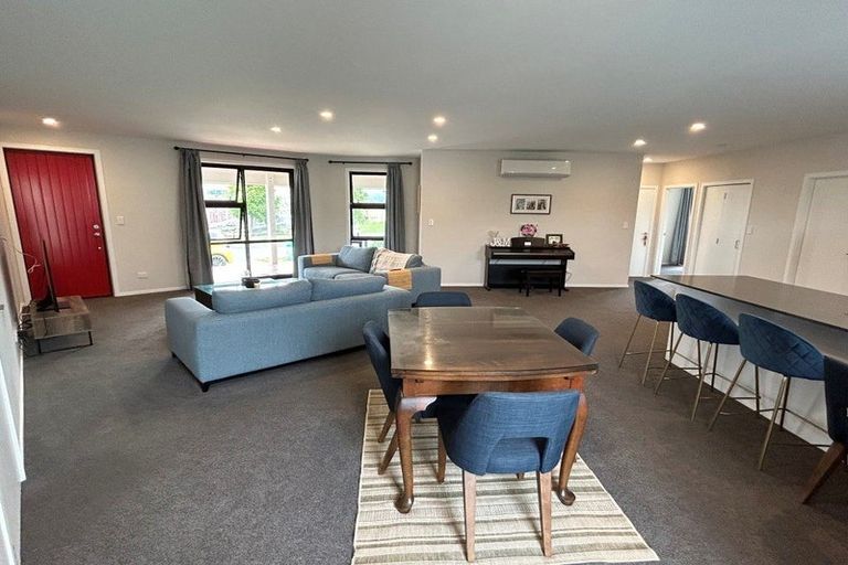 Photo of property in 4 Aho Lane, Karaka, Papakura, 2113