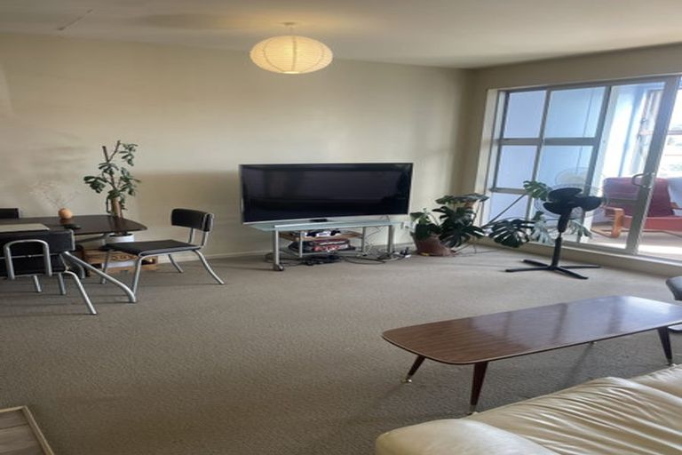 Photo of property in 4/42 Constable Street, Newtown, Wellington, 6021