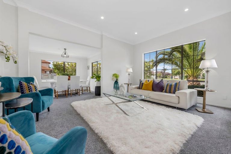 Photo of property in 13 Malahide Drive, Flat Bush, Auckland, 2019