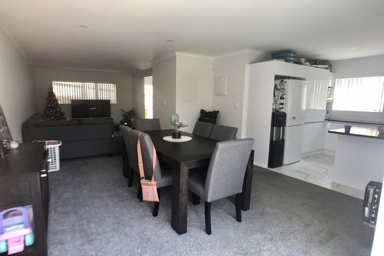 Photo of property in 14 Buller Crescent, Manurewa, Auckland, 2102