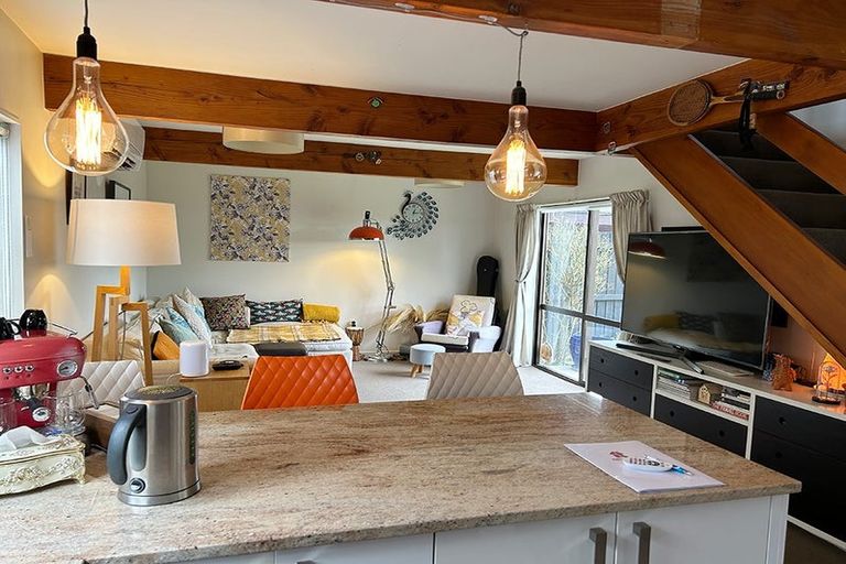 Photo of property in 2/12 Brittan Street, Linwood, Christchurch, 8011