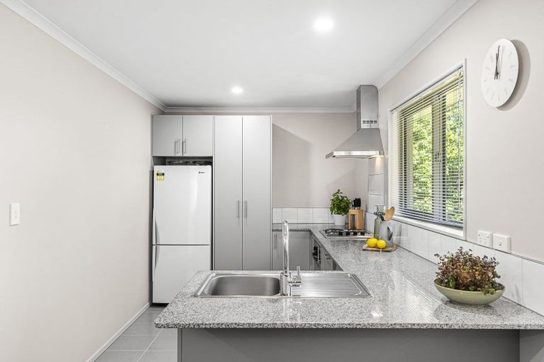 Photo of property in 55b Matipo Road, Te Atatu Peninsula, Auckland, 0610